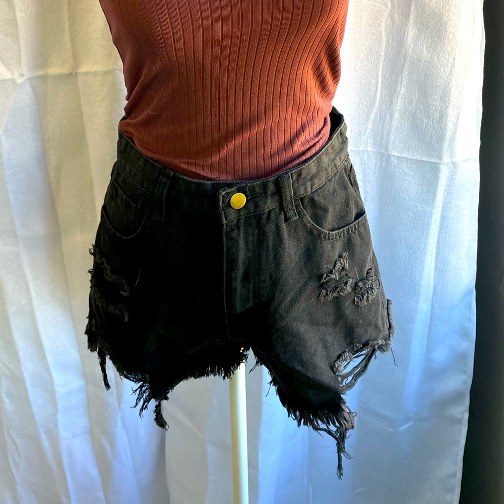 High waisted distressed shorts